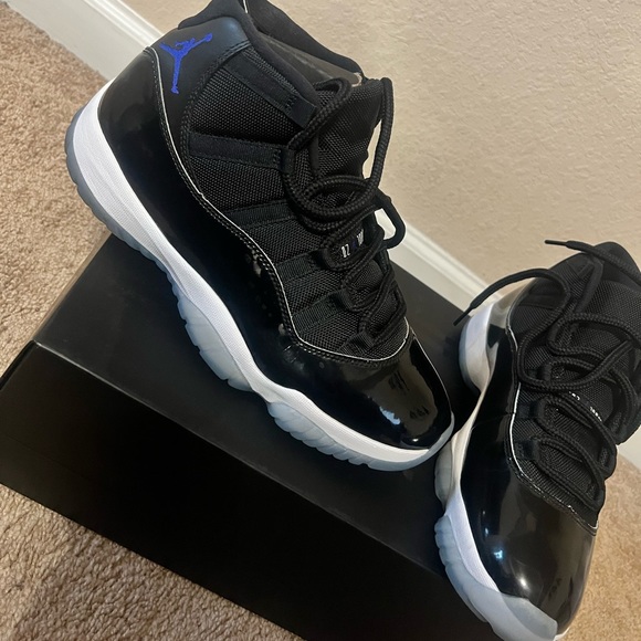 Jordan 11 Space jam - Picture 3 of 8
